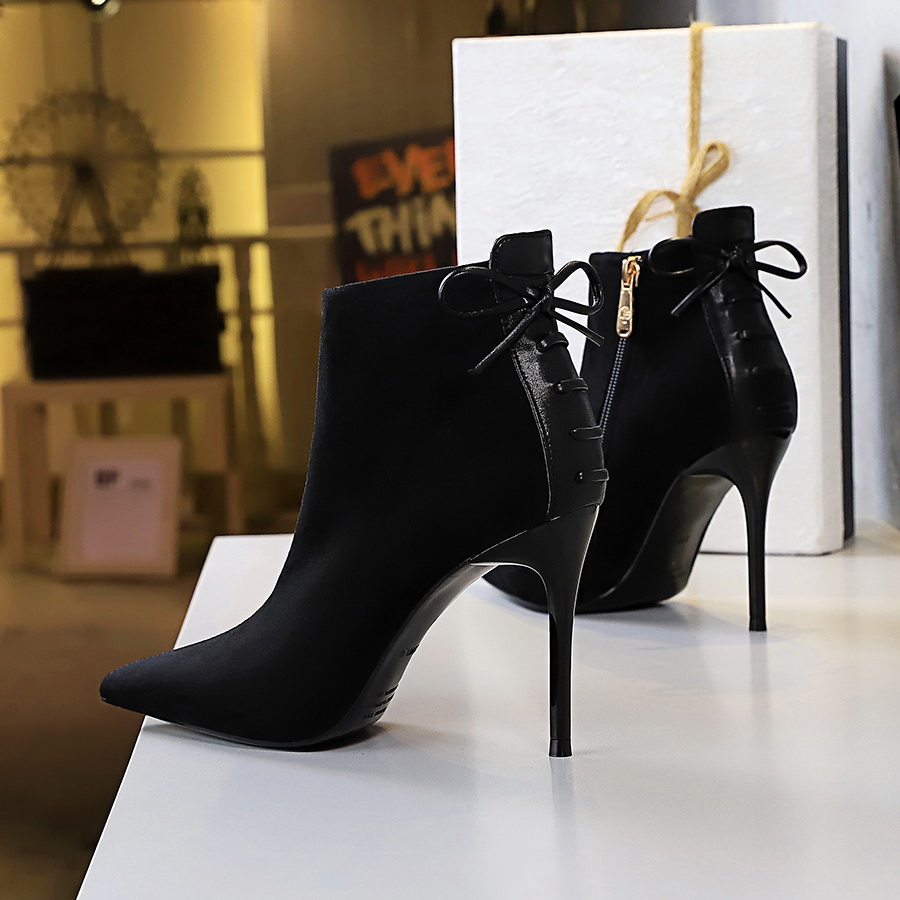 

Vangull Women Boots British style flock velvet stretch boots casual fashion internal leather European and American all match, Black velvet