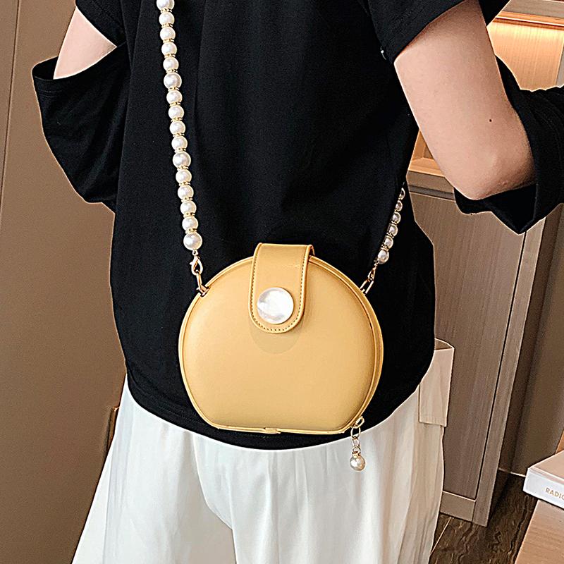 

Luxury Crossbody Bags Designer Brand Handbags Fashion Shoulder Bag Solid Color Pearls Chains Purses for Women 2021 Circular Bag, Black