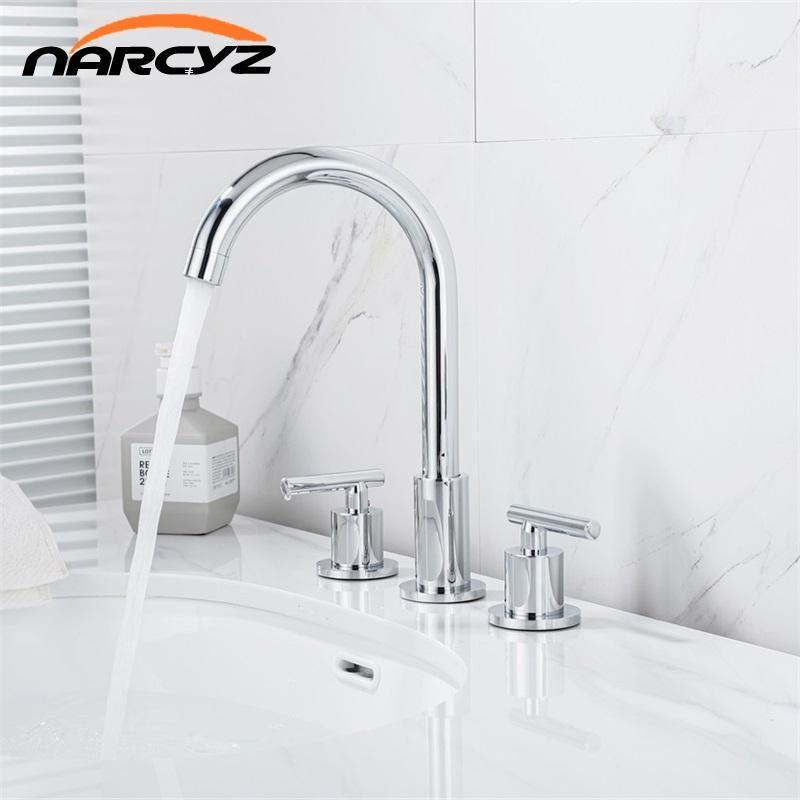 

Basin Faucets European Chrome Faucet with three holes Hot and Cold split type rotatable faucet for bathroom Double handle 8955561