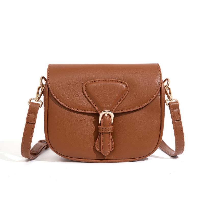 

2021 New Half-round and Mini Women's Bag with Versatile Fashion Magnetic Buckle of Single Shoulder Messenger Bag, White