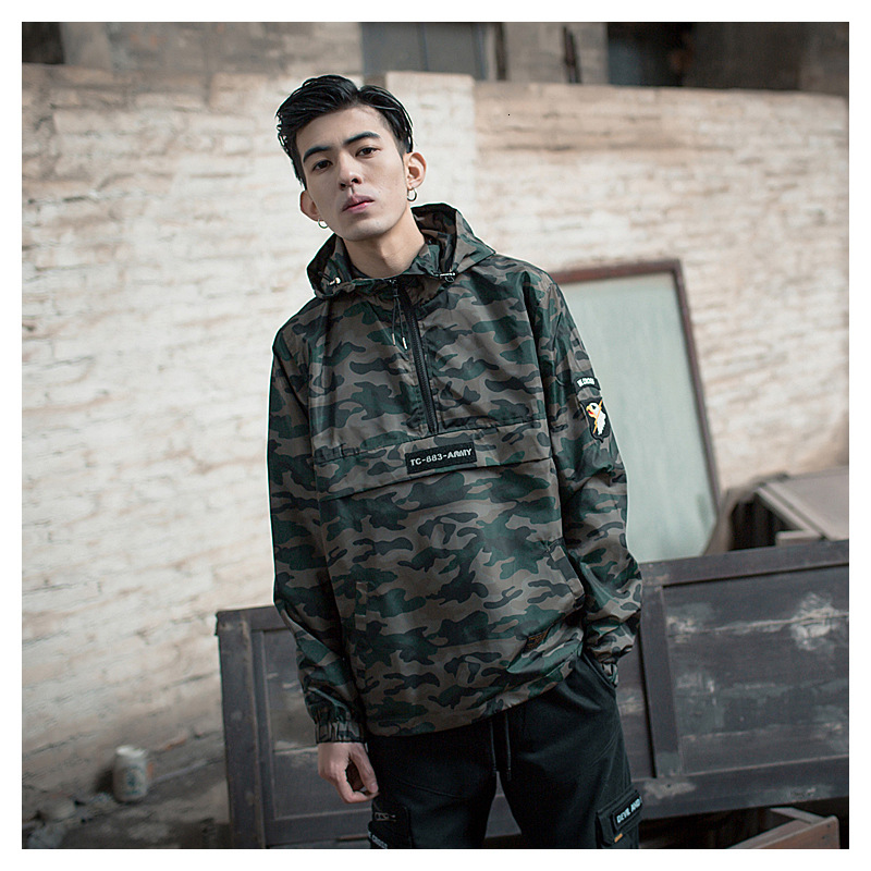 

2021 New Japanese Street Wind Camouflage Stormwear Jacket Men's Tide Brand Printing European and American Windbreaker C490
