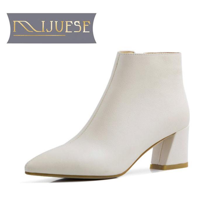 

MLJUESE 2021 women Ankle boots Cow leather Winter short plush Pointed Toe Zipper High heels female boots size 40, Beige