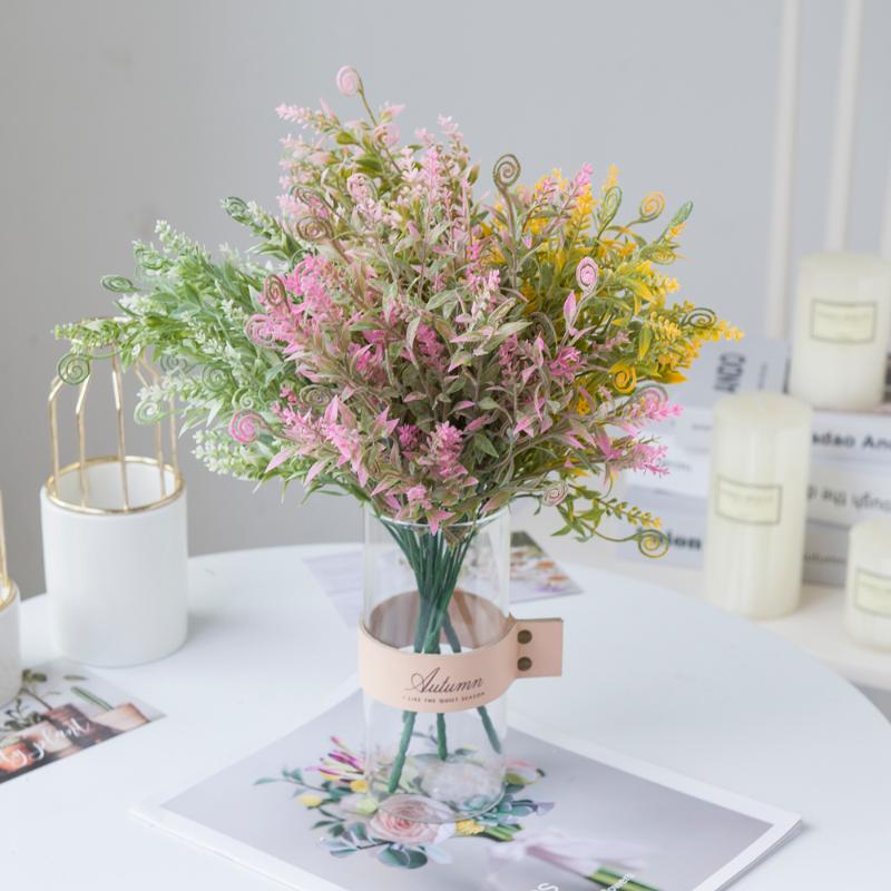 

Artificial Plastic Plants Leaves Tree Green Eucalyptus Branch Home Garden Wedding Hippocampus Faux Fake Foliage Christmas Decor, Random color