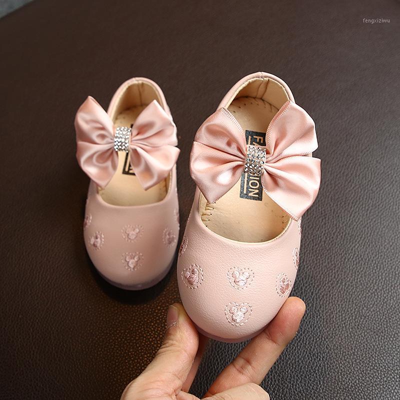 

Baby Girls Leather Shoes Princess Sweet Bow-knot Ribbon Bowtie Kids Flats Children Dress Shoes For Wedding Party Soft Quality1, Beige