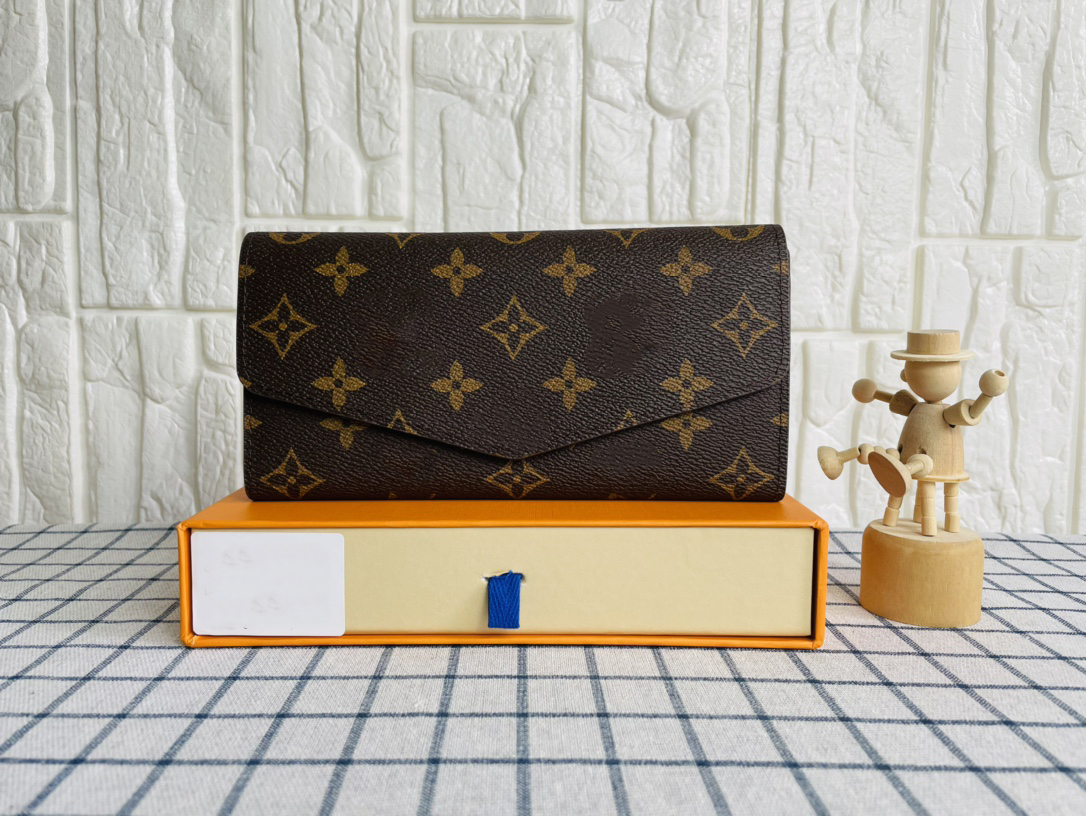 

Top Luxury Designers Bags 2022 L Family 3 Colors Classic Genuine Leather Women Handbag High Quality Chain Shoulder Bag Messengers Envelope Bags