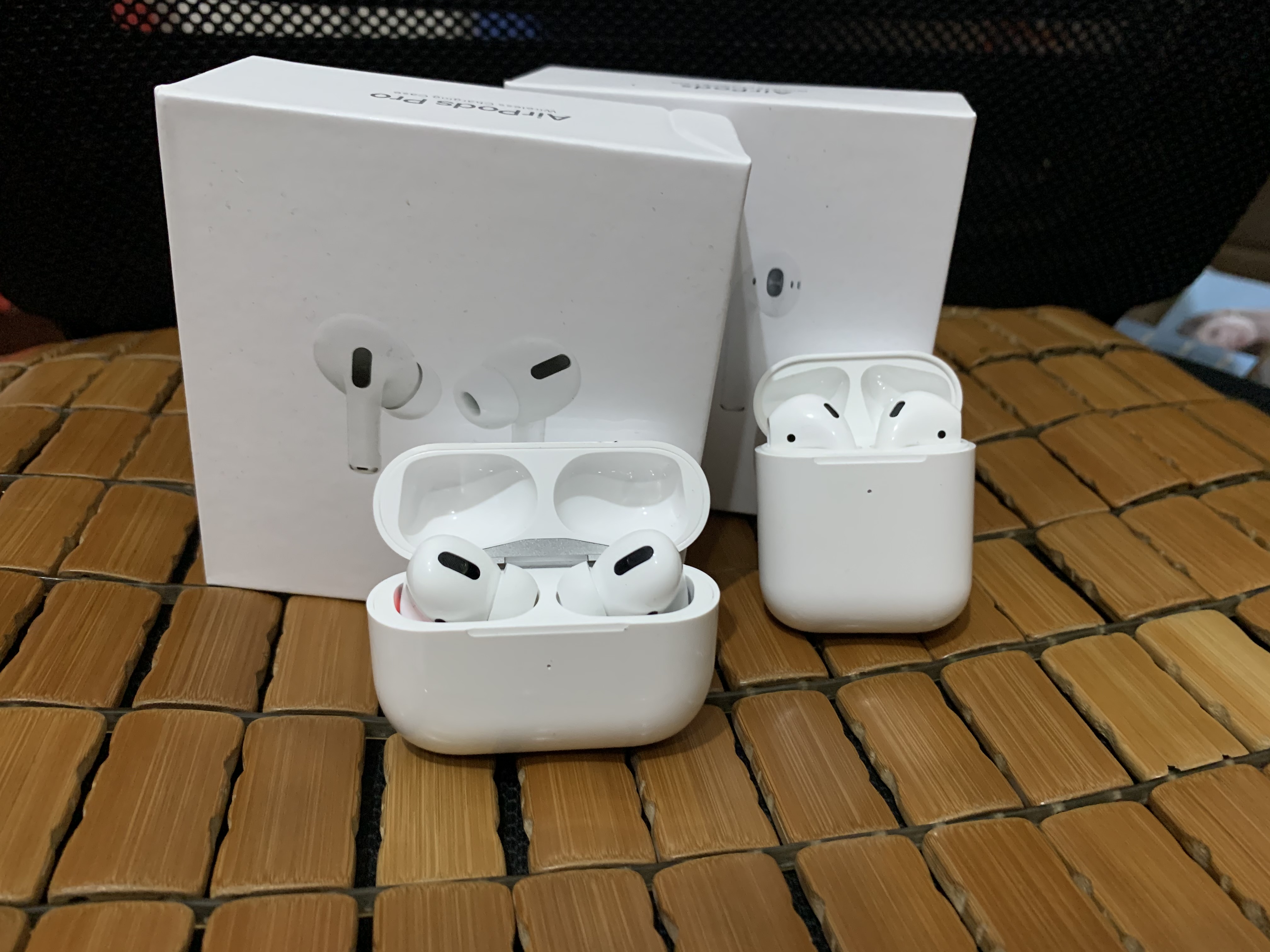 

Wirless Earphone earphones Chip Transparency Metal Rename GPS Wireless Earbuds Charging Bluetooth Headphones Generation In-Ear Detection, White