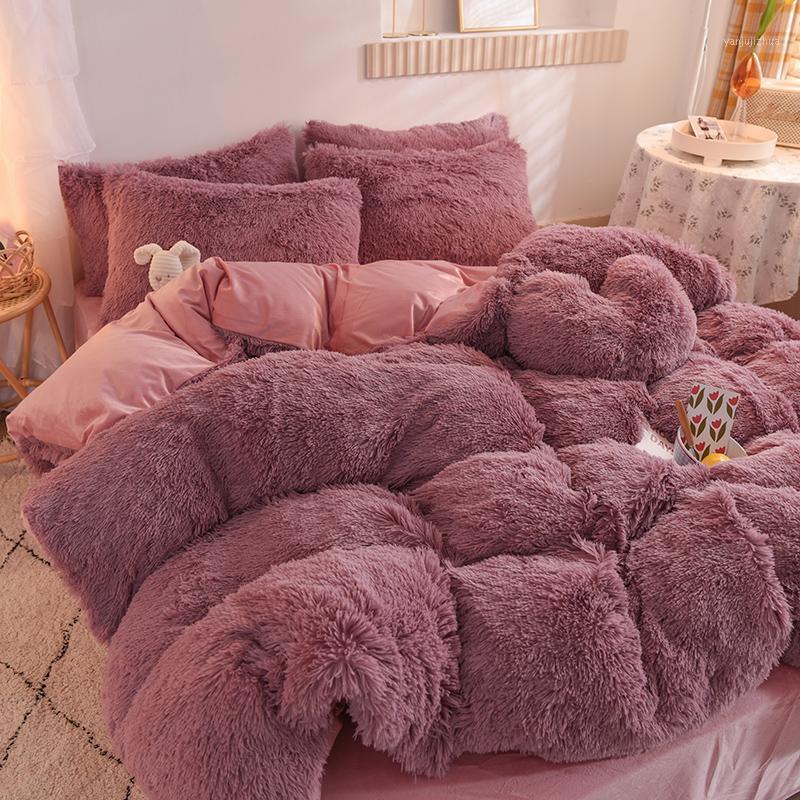 

3Pcs Duvet Cover+Pillowcase Set Long Hair PV Plush Flannel Solid Blue Fleece Winter Warm Bedclothes Europe Style Home Textile1, Green