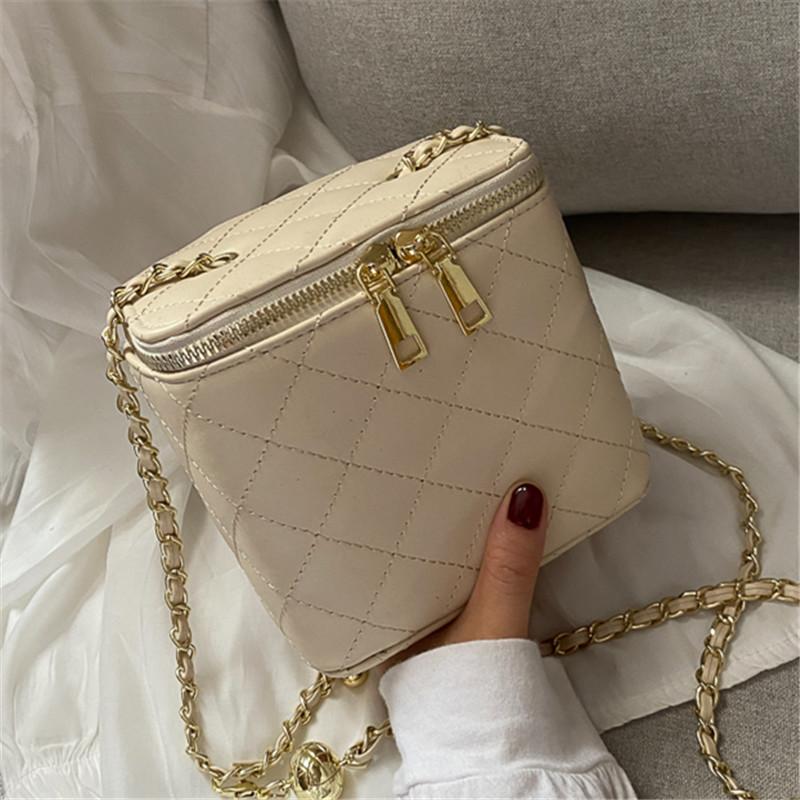 

New Fashion Chain Small Square Bags Elegant Ladies Shoulder Bags Diamond Lattice Crossbody Bag Women's Shoulder Messenger, Small navy blue