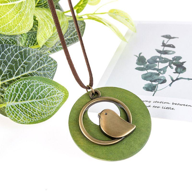 

Winter Beautiful Brown Handmade Wood with Bird Pendant Vintage Long Necklace Long Sweater Chain for Women Jewelry