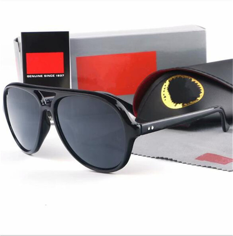 

Fashion Classic design Polarized 2022 Luxury Sunglasses For Men Women Pilot Sun Glasses UV400 Eyewear Metal Frame Polaroid Lens 8932 With box and Case, White;black