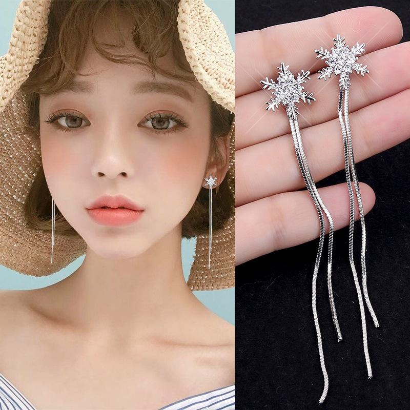 

2020 elegant Shiny Rhinestones Snowflake Long Tassel Earrings Fashion Sliver Color exquisite Statement Drop Dangle Earrings