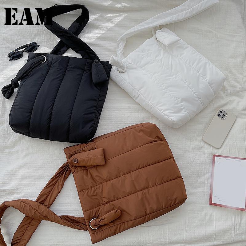 

[EAM] Women New White Large Capacity Cotton Fabric Personality All-match Crossbody Shoulder Bag Fashion Tide 2021 18A1517, Black