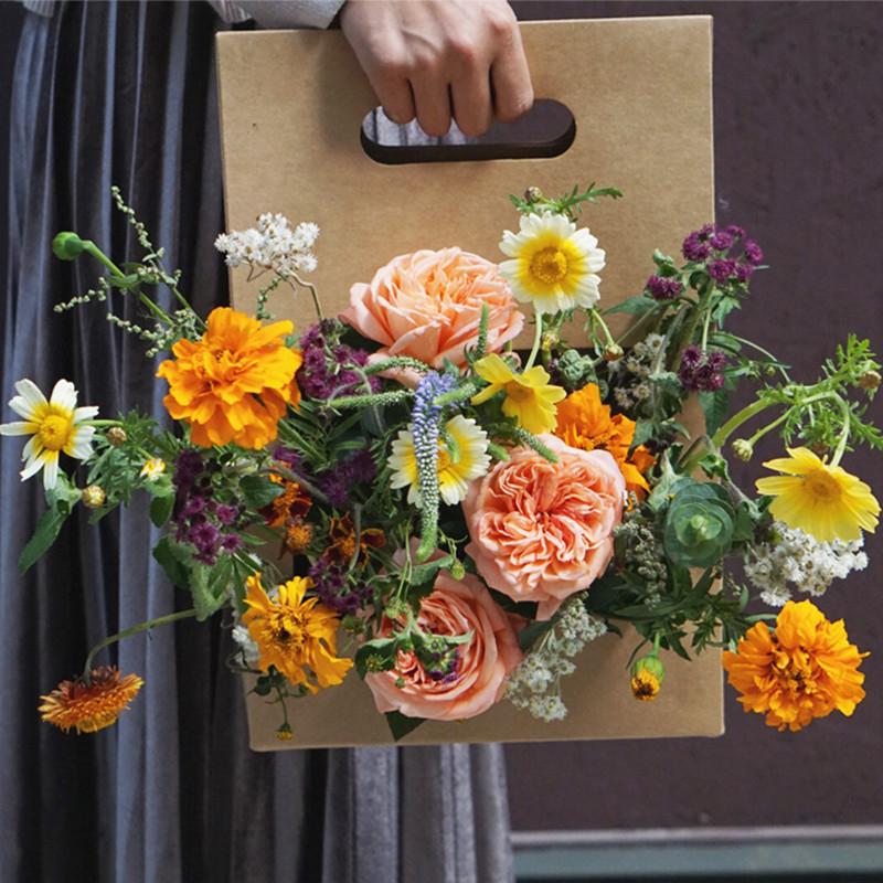 

5pcs New Jacquard Box Flower Packaging Gift Bag Bouquet Handbag Kraft Paper Box Wedding Flower Pochette Easter Party Supplies