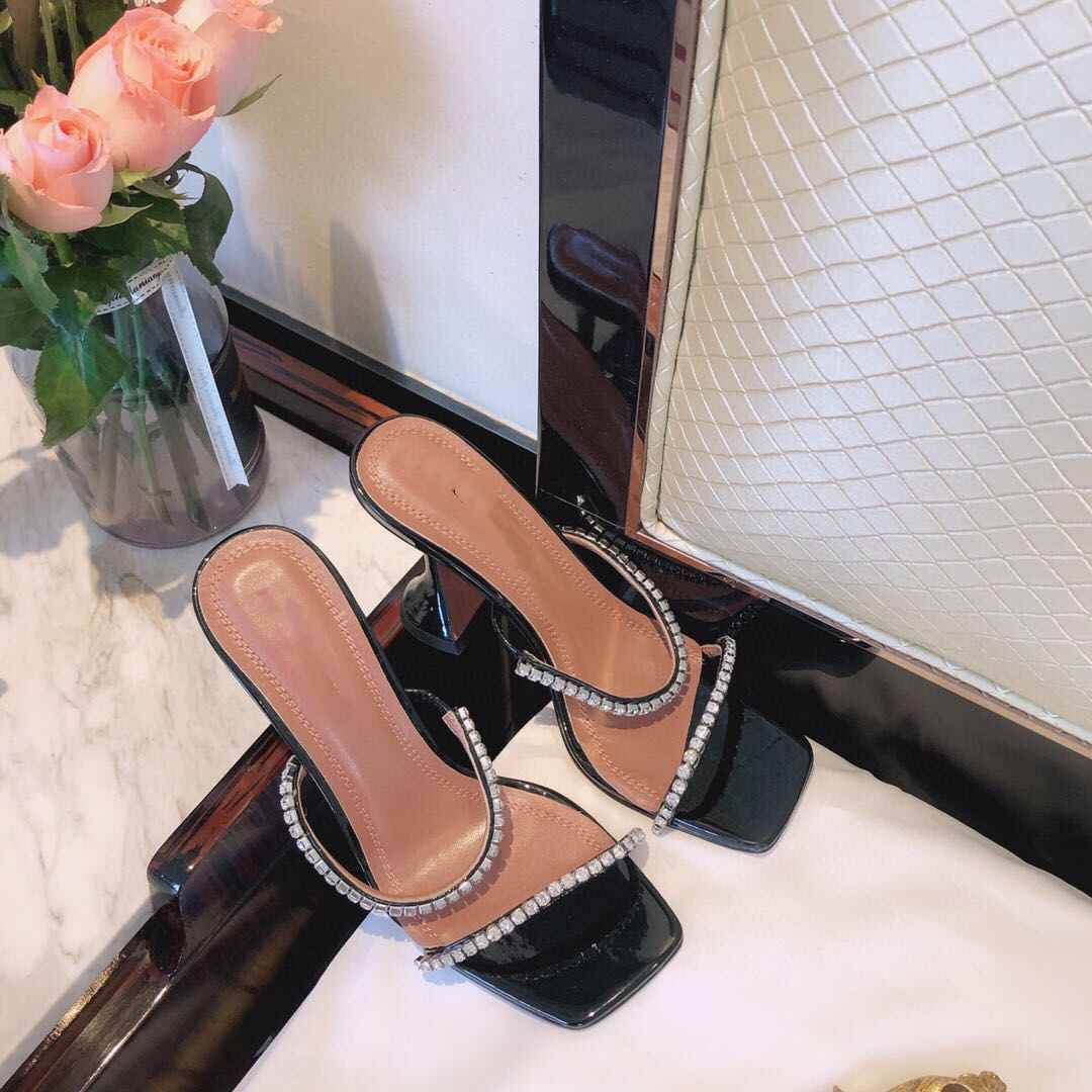 

2021 ultra hydraulic diamond square head Roman wine glass heel sandals web celebrity versatile stiletto heels for women instagram trend, Black
