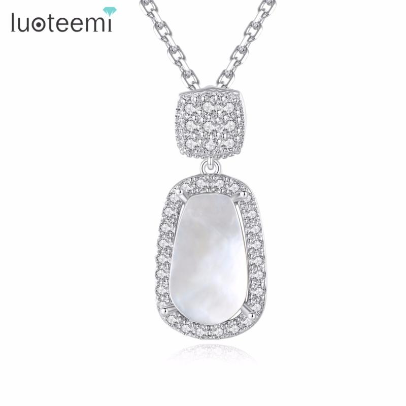 

LUOTEEMI Hot Sale Natural White Sea Shell Paved Romantic Zircon Jewelry Pendant Necklace For Women Christmas Gift Valentine Day