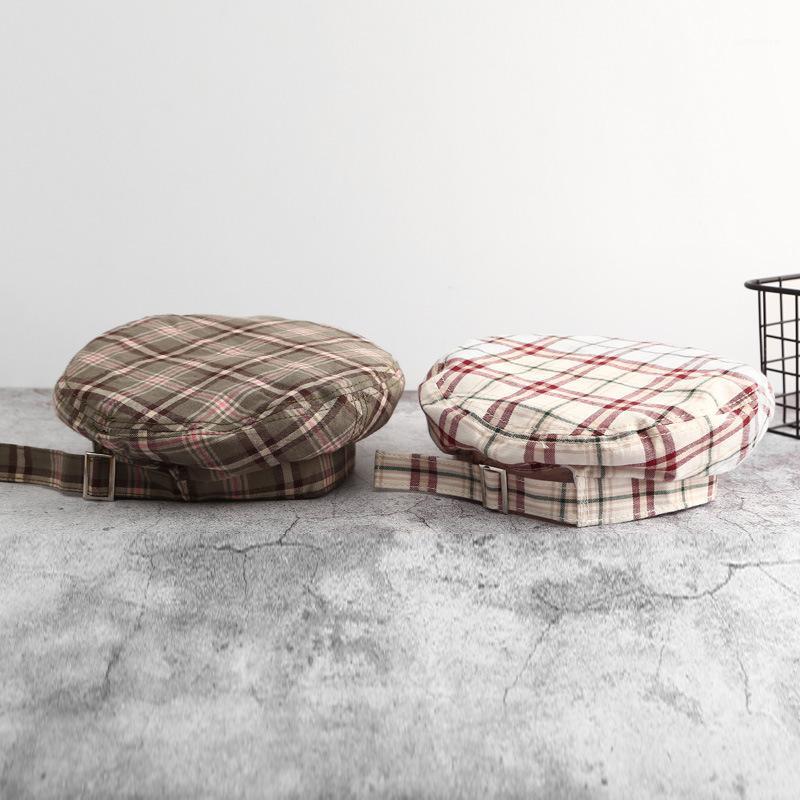 

2020 New Elegant Women Plaid Beret Mori Autumn And Winter Fashion Plaid Flat Painter Hat Beret Painter Hat Flat Cap1