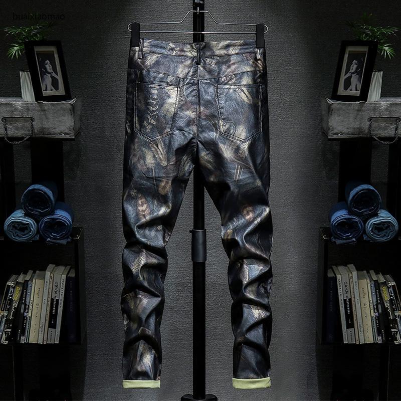 

Fashion Faux Leather Trousers For Male Trouser Stage Club Pants High Quality New Spring Mens Skinny Leather Pants Harem Pant Men, Feather routine