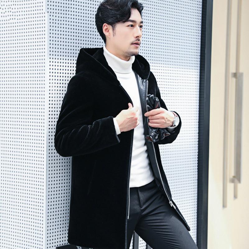 

Natural Sheep Shearling Fur Coat Winter Jacket Men Real Wool Fur Coat Hooded Warm Coats and Jackets 12CHA180801Y MY752, Black