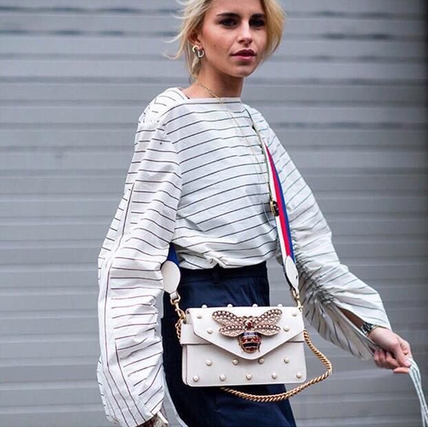 

Women Color Splicing Little Bee handbag Fashion Magneti designer luxury handbags purses Casual Shoulder Bag cross body Bag mini purse, Black