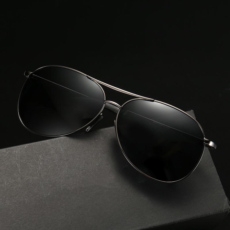 

Veshion Polarized Men Sunglasses Pilot Sun Glasses for Male Female Driving TAC Lens Man Woman Glasses Day Night Vintage Uv400