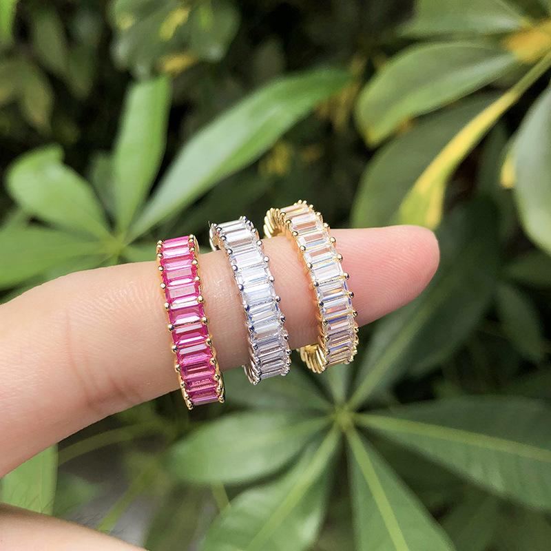 

Funmode Full Cubic Zirconia Hoop Earrings Trendy Geometric Gold Color Party Show Earring Women Wedding Party mujer moda FE36