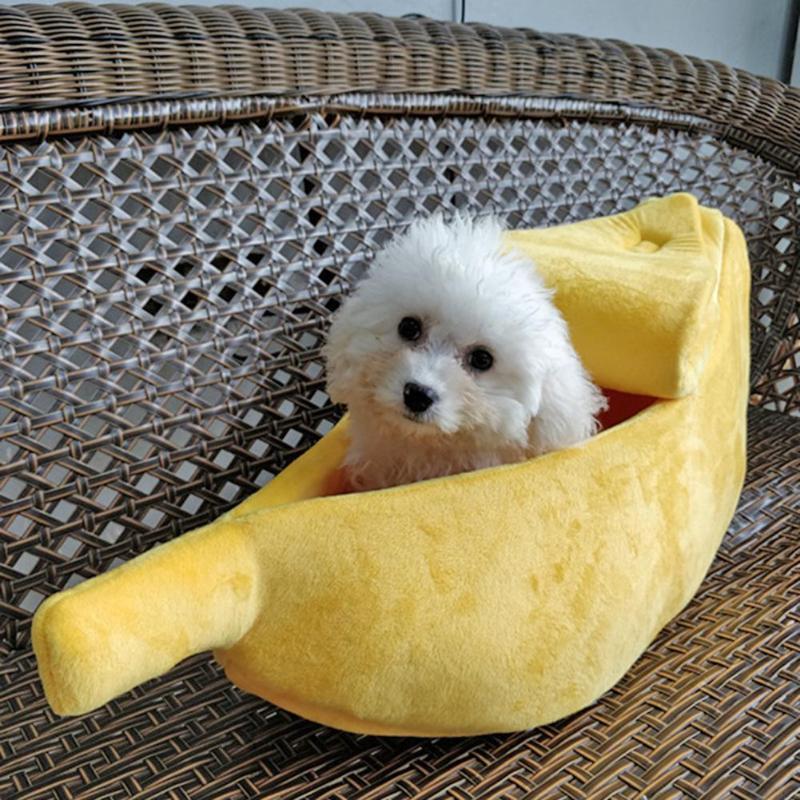 

Cute Banana Shape Cat Nest Winter Warm Pets Bed House Foldable Cozy Puppy Dog Soft Cushion Mat Basket for Small Medium Cats Dogs, Yellow