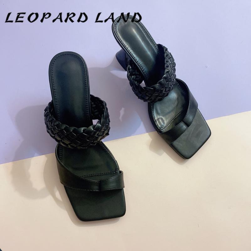 

LEOPARD LAND Fashion Sandals Women Summer Flip-flops Versatile Mid-heel Sandals And Slippers Personality Design Large Size CGB, Black