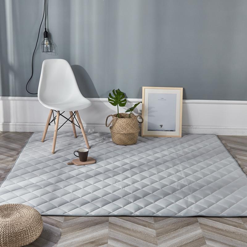 

Large Quilted Carpet for Living Room Summer Ice Feeling Anti-slip Tatami Floor Mat Kids Room Play Mats Bedroom Rugs and Carpets, Pink