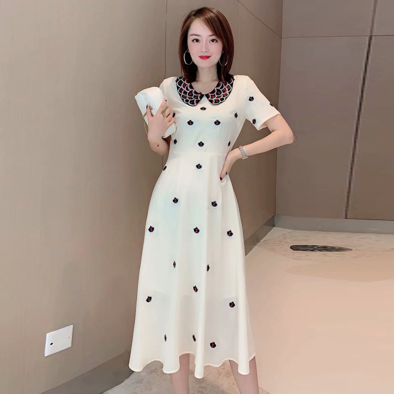 

Spring-summer 2021 New High Quality Female Embroidered Frizzy Print Elegant Sleeves Thin Tempers Designer Dress Nqnk, Multiple