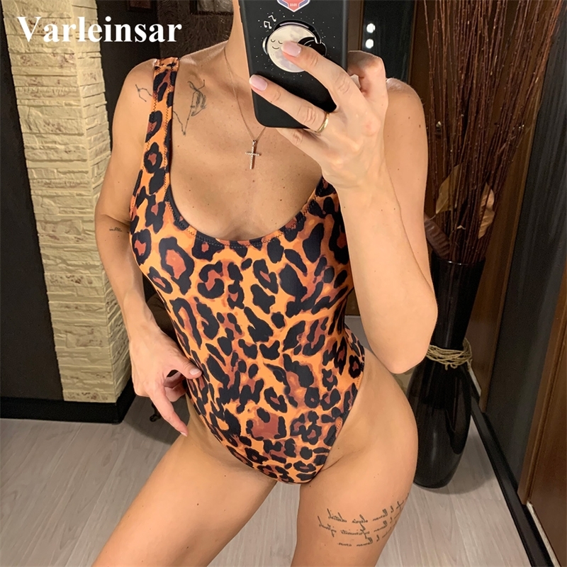

New Sexy Leopard Swimwear Women Scoop back One Piece Swimsuit Female Bather Bathing Suit Swim Wear Monokini Lady V1754 Y200319