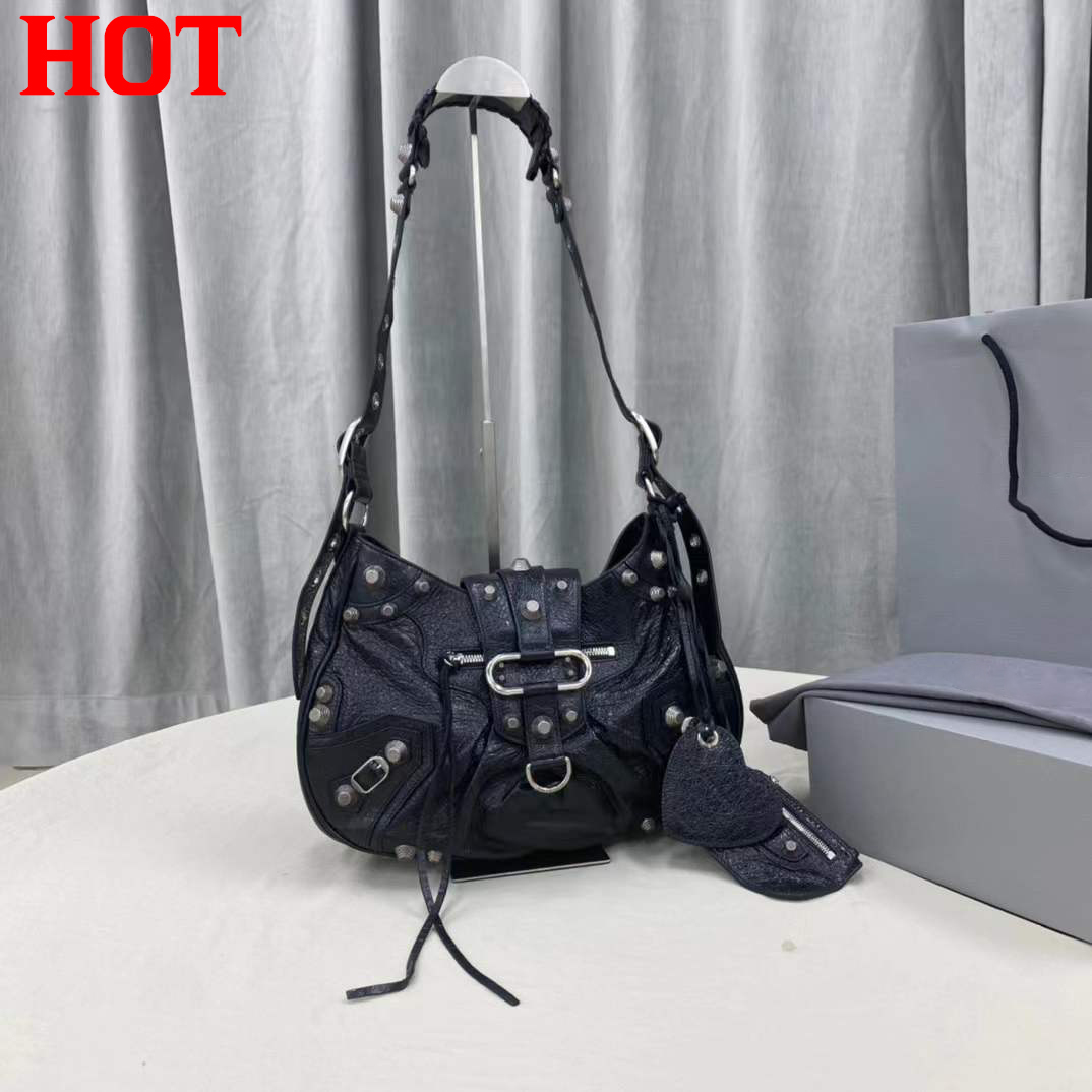 

2022 Women Handbags Classic Motorcycle Bags Element Design Rivet Leather Half Crescent Le Cagole Saddle Single Shoulder Diagonal Strap Female Bag, I need look other product