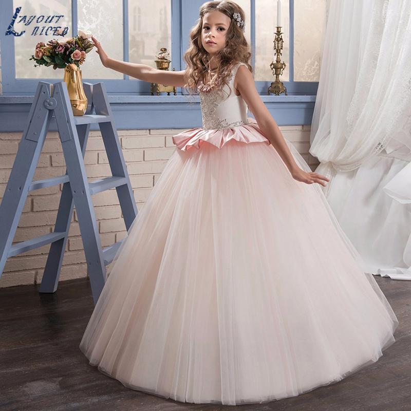 

Chaming Lace Flower Girl Dresses Ball Gown Floor Length Girls First Communion Dress Princess Dress 2-14 Old 2020 Scoop Neck, Beige