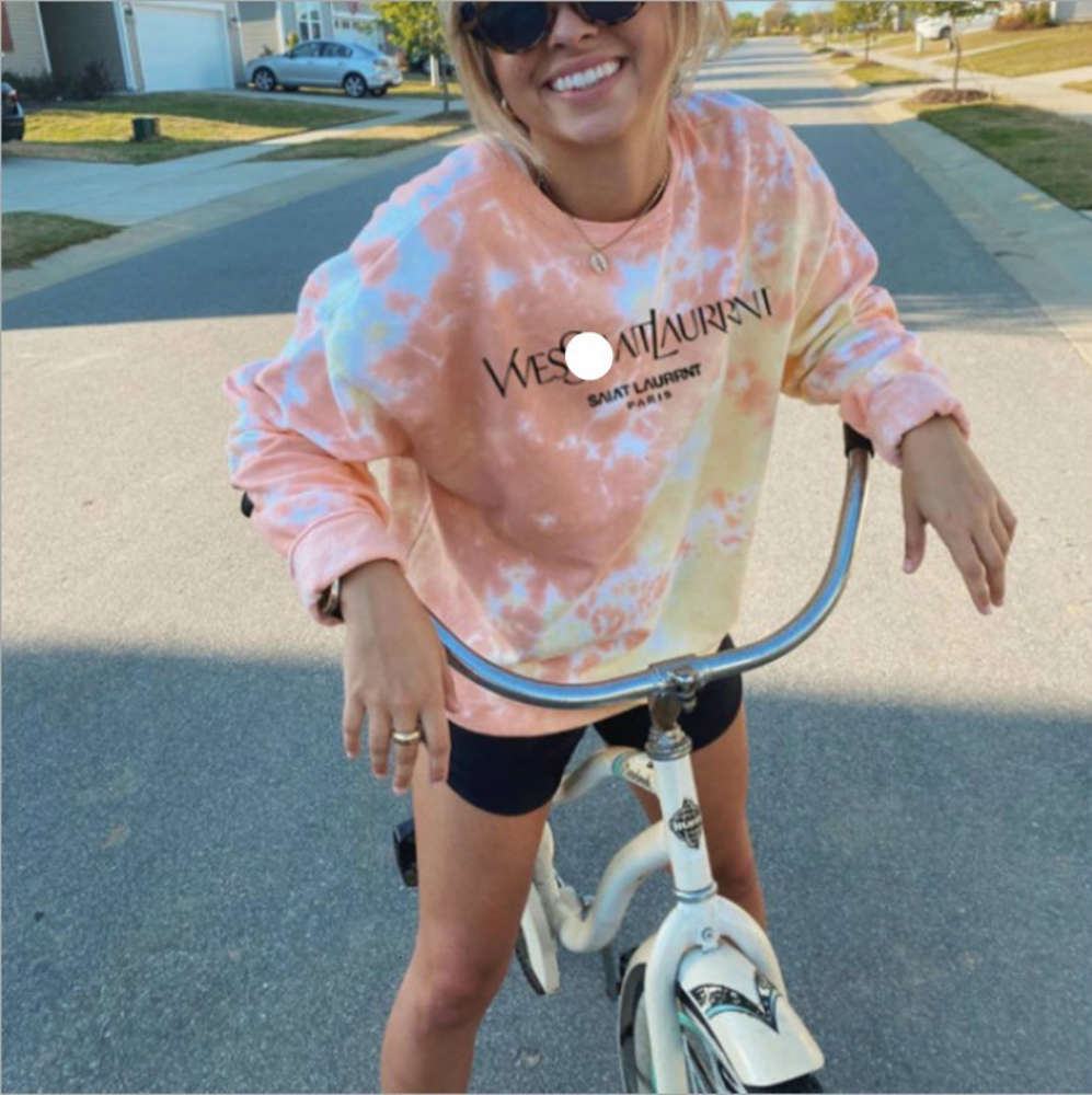 

Women' tie dye printed hooded long sleeve T-shirt in autumn and winter 2020, Color