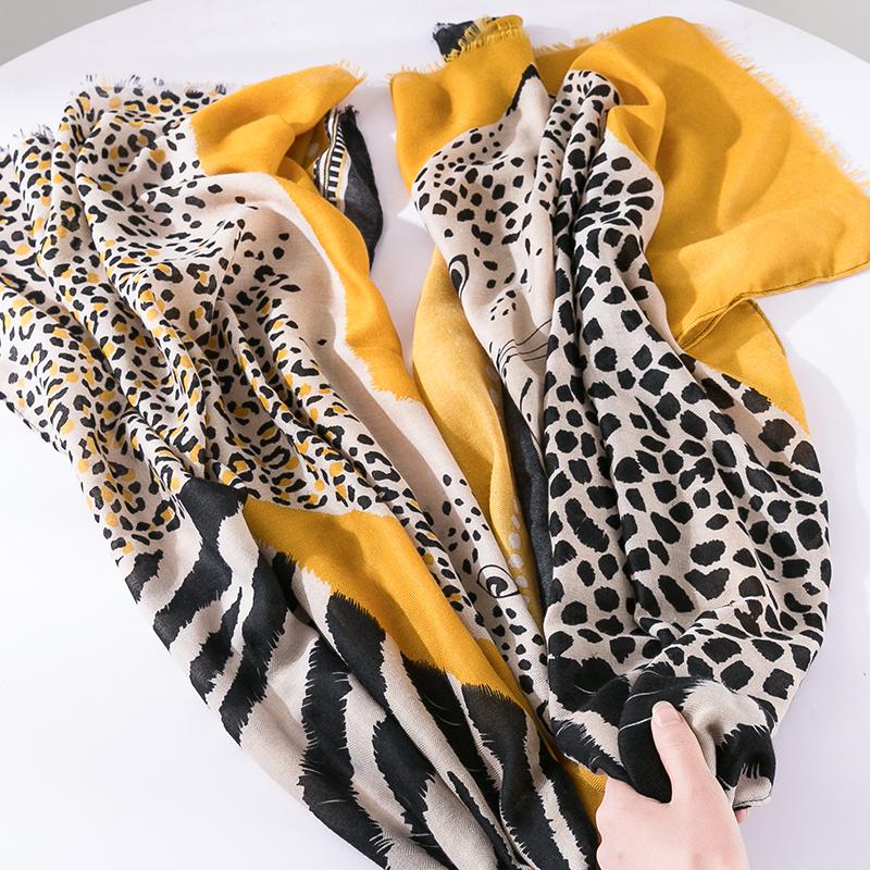 

Berets 2021 Fashion Women Cotton Scarf Lovely Leopard Pattern Beach Hijab Shawls And Wraps Female Foulard Echarpe Designer 180*90Cm, Blue;gray