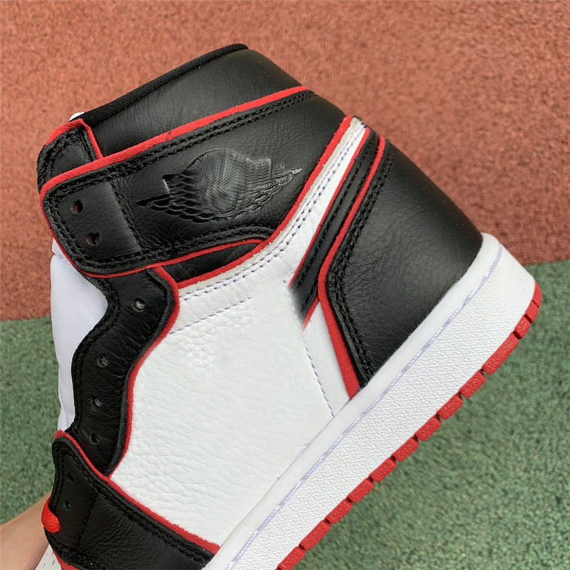 

Cool Basketball Shoes Jumpman 1 Retro High 555088-062 BLACK GYM RED WHITE mens sneakers womens trainers hightop sneakers 2021