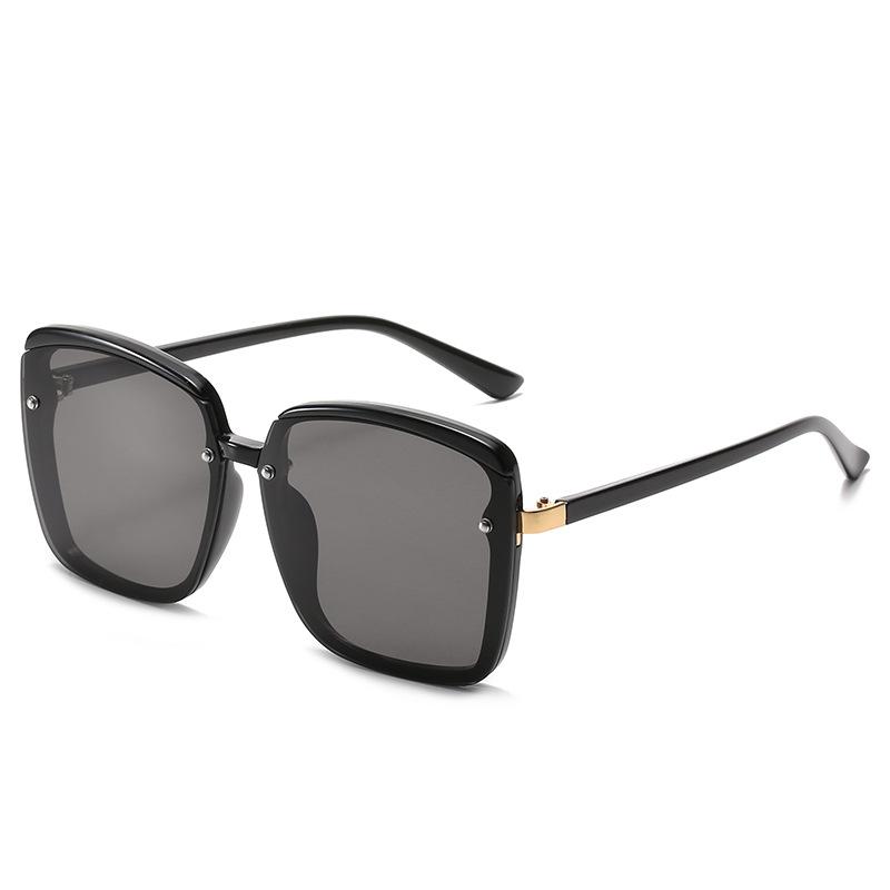 

Fashion All-match Women Sunglasses New Square Large Sun Glasses for Men and Women Western Style Street Shooting Trend Oculos
