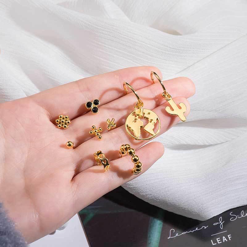 

Dangle & Chandelier 2022 Vintage Fashion Geometric Earth Cactus Crown Pendant Blessing Earrings For Women Boho Earring Jewelry Wedding Gift