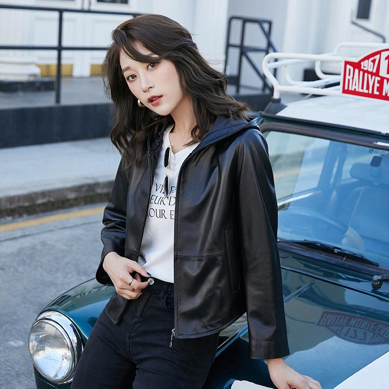 

Long term stock] Haining new sheep leather Hooded Jacket 2021 spring fashion short leather women's clothing, Black