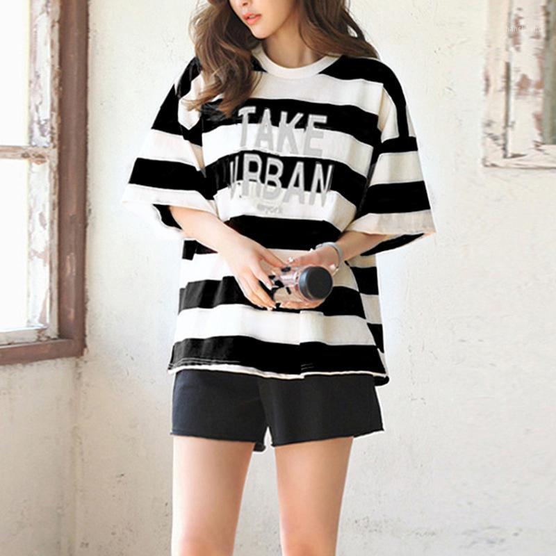 

Girl's Loose Striped Casual Suit Female Summer Short-sleeved T-shirt Student Sports Suit Loose Running Shorts Two-piece1
