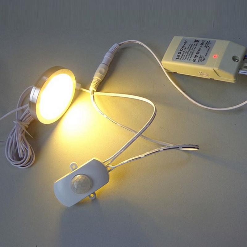 

Adjustable automatic PIR infrared motion sensor detector 120 degree mini outdoor LED light bar switch lighting DC 5-24V 5A