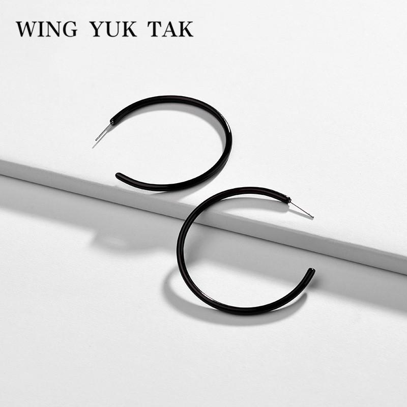 

wing yuk tak Colorful Acrylic Hoop Earrings for Women Hot Sales Korean Fashion Earrings