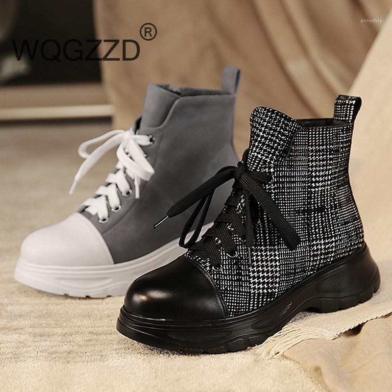 

2020 New winter shoes women's ankle boots cow leather flok material daily wear med heels thick bottom motorcycle boots mujer1, Black