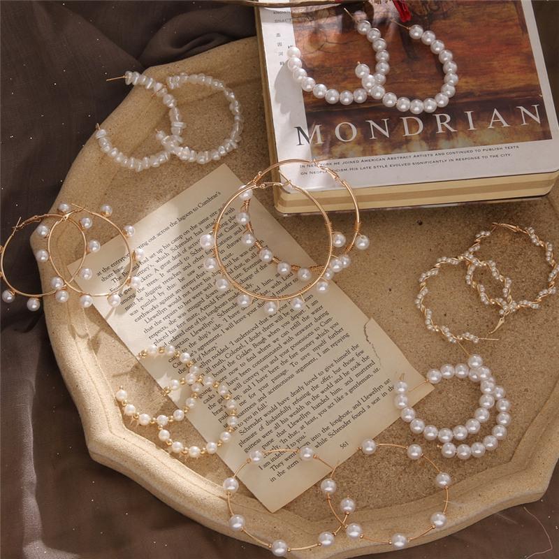

2020 Oversize Pearl Hoop Earrings Fashion Round Circle Earrings For Women Elegant White Imitation Pearl Boho Jewelry