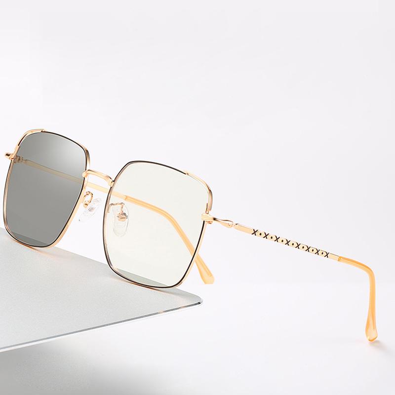 

Blue Light Blocking Glasses Women Square Computer Glasses Oversized Metal Frame Optical Spectacle Frame