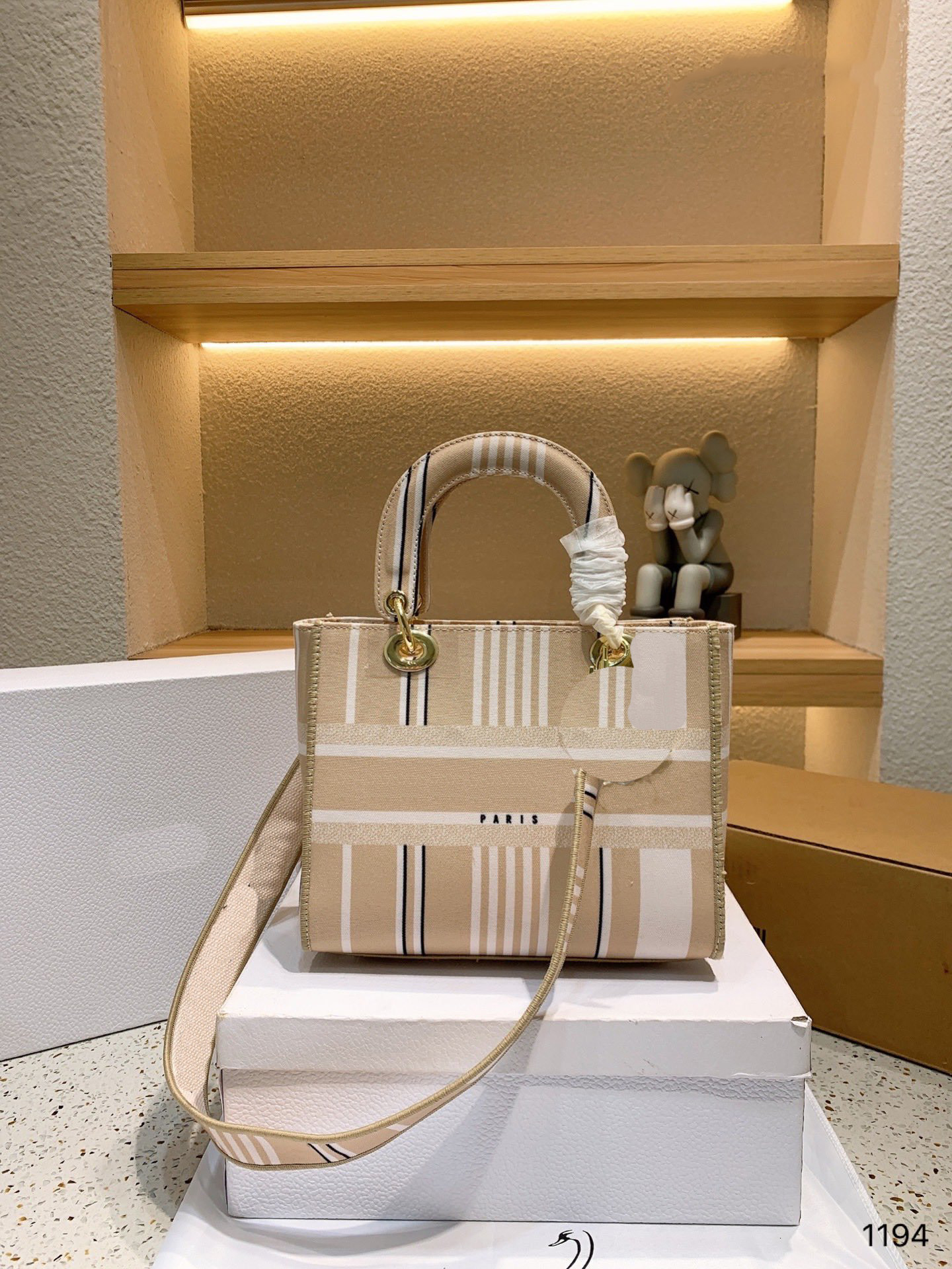 

women's designers Luxury shoulder bag Genuine leather totes purse saddle handbag message bags Gallliano cluth top quality brand classic Crossbody Original BOX 24CM