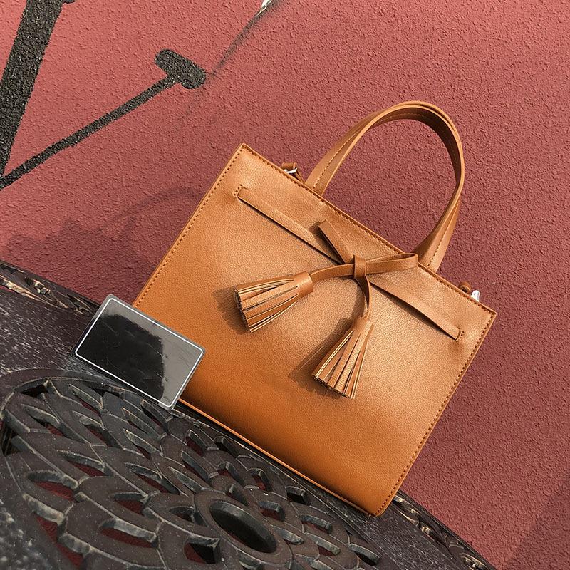 

European and American foreign trade bag women's bag autumn and winter new cross border handbag tassel bow small square, Black