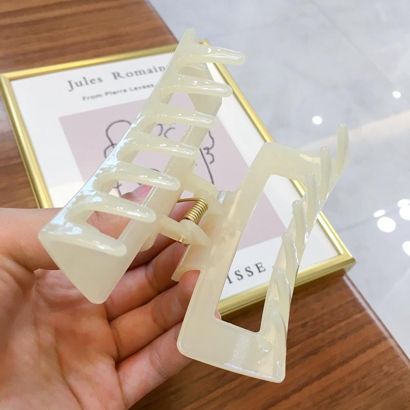 

New Fashion Women Solid Color Rectangle Acrylic Hair Clip for Women Girls Hair Crab Clamp Accessories Clip