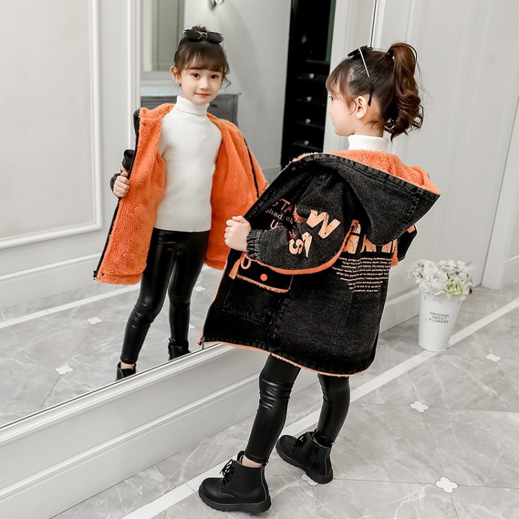 

Girls winter wear plus velvet jacket 2020 new autumn qi children's dress long section big children thick windbreaker, Camo