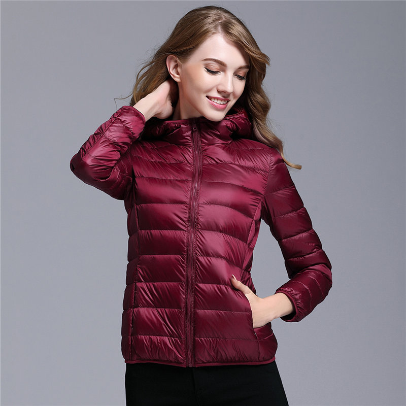 

2021 New Hooded Ultra Light Down Jacket Women Long Sleeve Warm Coat Parka Female Autumn Winter Solid Portable Outwear Clothes C7hx, Black