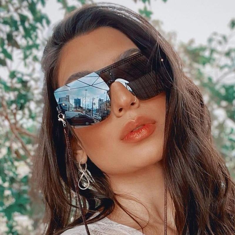 

Sunglasses 2021 Fashion Oversized Square Chain Women Brand Designer Vintage Metal One Piece Sun Glasses Oculos Feminino